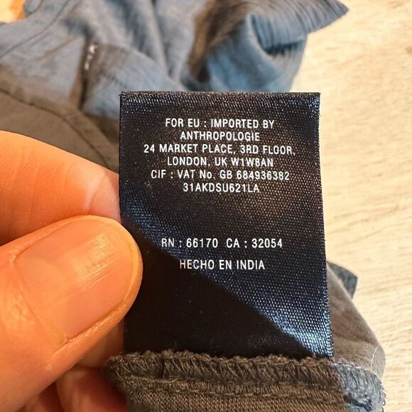 Anthropologie‎ Paper Locket Gray Crepe Drapey Contrast Blue Stitch Top Shirt XS - Picture 13 of 13